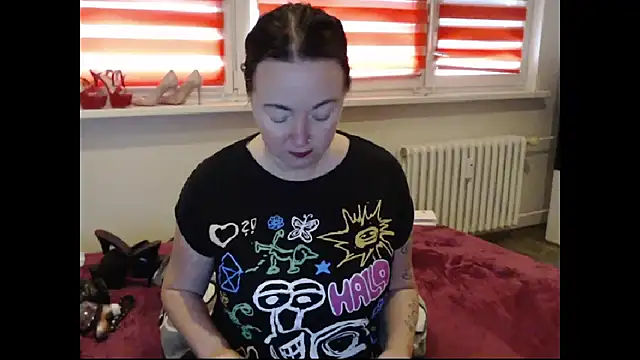 Alexie33 online show from 4, 4, 2026