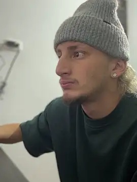 Scott sex7 online show from 27, 2, 2026