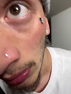 Scott sex7 online show from 3, 3, 2026