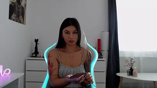 Snapshot of Simply_the_best chatting on 10, 10, 2025 Simply the best online show from 10, 10, 2025