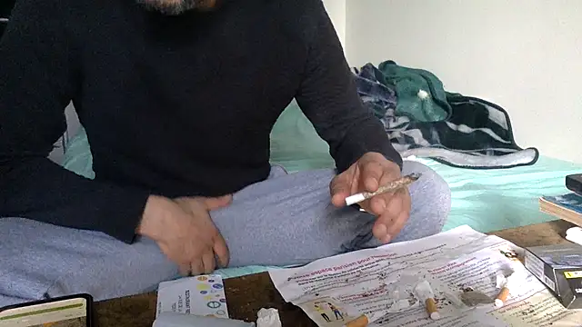 molozeb online show from 4, 2, 2026