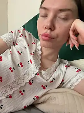 Snapshot of Lisaaa_Alisa chatting on 19, 5, 2026 Lisaaa Alisa online show from 19, 5, 2026