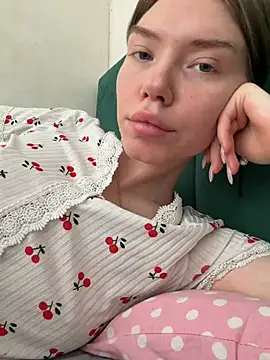 Snapshot of Lisaaa_Alisa chatting on 25, 5, 2026 Lisaaa Alisa online show from 25, 5, 2026