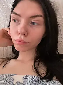 Lisaaa Alisa online show from 7, 3, 2025