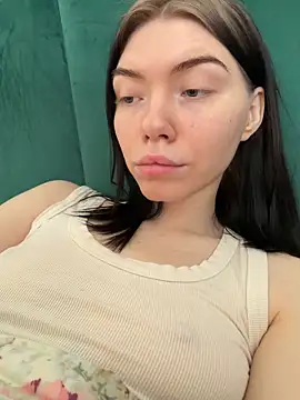 Lisaaa Alisa online show from 2, 3, 2026