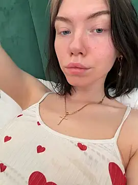 Lisaaa Alisa online show from 7, 4, 2026