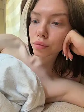 Snapshot of Lisaaa_Alisa chatting on 16, 6, 2026 Lisaaa Alisa online show from 16, 6, 2026