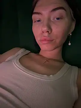 Lisaaa Alisa online show from 24, 3, 2026