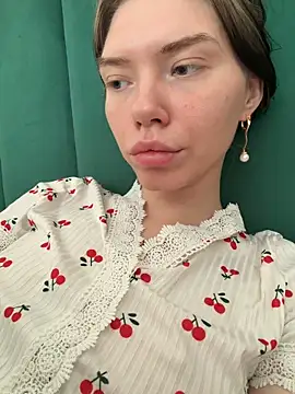 Snapshot of Lisaaa_Alisa chatting on 20, 5, 2026 Lisaaa Alisa online show from 20, 5, 2026