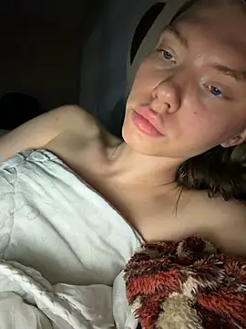 Snapshot of Lisaaa_Alisa chatting on 16, 6, 2026 Lisaaa Alisa online show from 16, 6, 2026