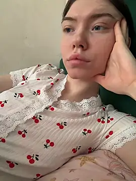 Lisaaa Alisa online show from 13, 3, 2026