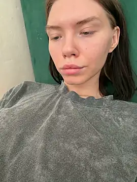 Snapshot of Lisaaa_Alisa chatting on 5, 6, 2026 Lisaaa Alisa online show from 5, 6, 2026