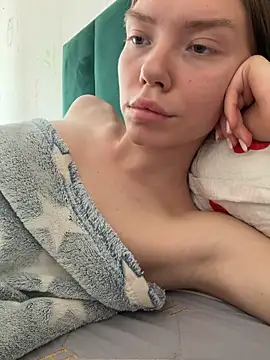 Snapshot of Lisaaa_Alisa chatting on 18, 6, 2026 Lisaaa Alisa online show from 18, 6, 2026