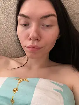 Lisaaa Alisa online show from 3, 3, 2025