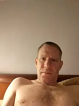 Snapshot of Blondinet92 chatting on 4, 12, 2025 Blondinet92 online show from 4, 12, 2025