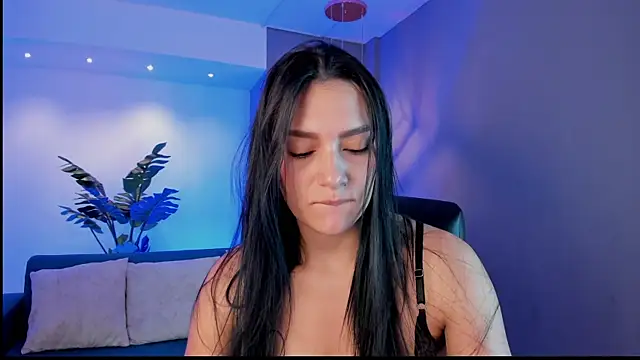 Snapshot of carina_rossi chatting on 10, 3, 2025 carina rossi online show from 10, 3, 2025