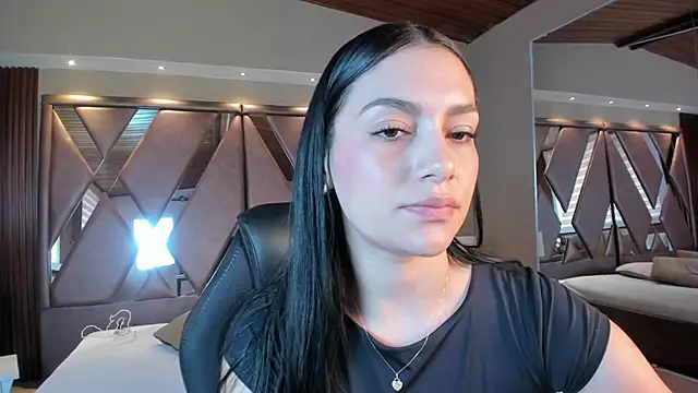 Snapshot of carina_rossi chatting on 30, 10, 2025 carina rossi online show from 30, 10, 2025