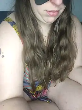 FrancaiseLynne online show from 23, 2, 2025