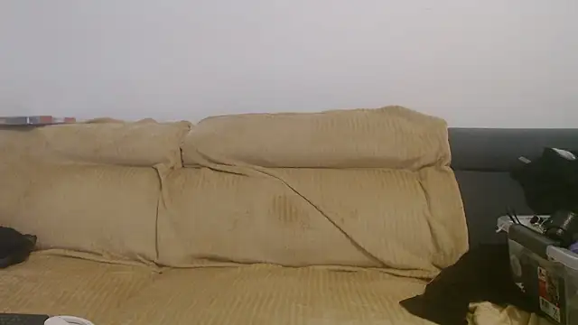 FrancaiseLynne online show from 8, 1, 2026