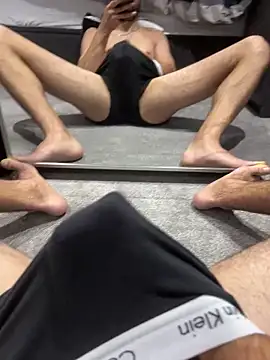 h0rnyguy001 online show from 10, 11, 2025