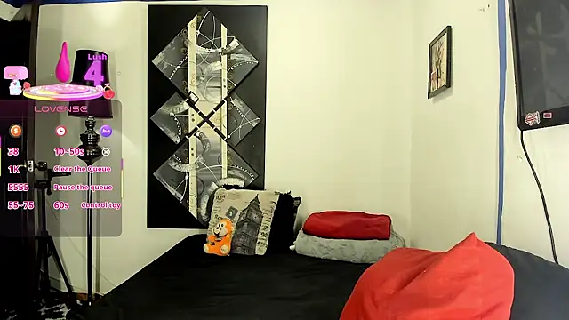 SARAMISHA online show from 3, 4, 2026