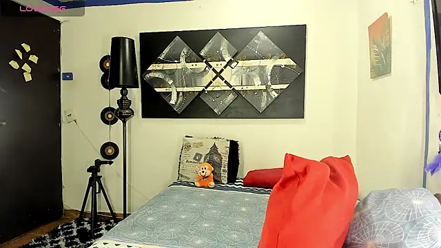 SARAMISHA online show from 14, 1, 2026