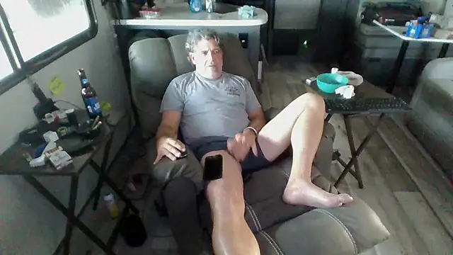 lateniter online show from 11, 4, 2026