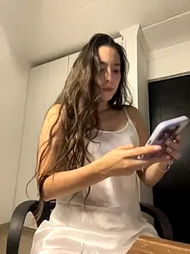 LittleDoll    online show from 13, 11, 2025