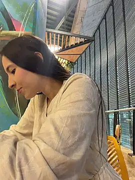 LittleDoll    online show from 15, 4, 2026