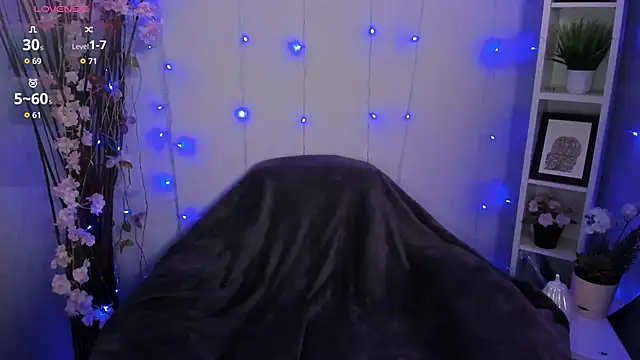 Lori  Hell online show from 2, 4, 2026