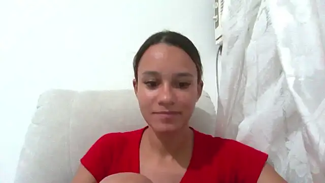 Snapshot of SamanthaWatson chatting on 4, 5, 2026 SamanthaWatson online show from 4, 5, 2026