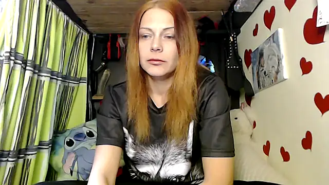 Snapshot of HarleyQuinn_69 chatting on 19, 9, 2025 HarleyQuinn 69 online show from 19, 9, 2025