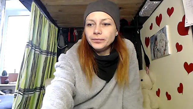 Snapshot of HarleyQuinn_69 chatting on 17, 10, 2025 HarleyQuinn 69 online show from 17, 10, 2025