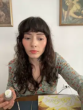 LiliJones  online show from 28, 11, 2025