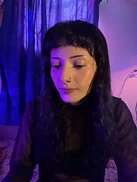 LiliJones  online show from 16, 10, 2025