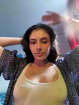 LiliJones  online show from 14, 5, 2026