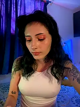 LiliJones  online show from 17, 10, 2025