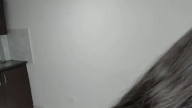 Luna Dumont online show from 10, 4, 2026