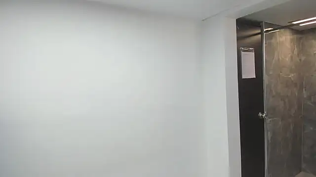 Luna Dumont online show from 19, 10, 2025