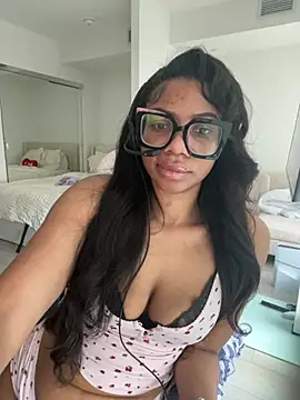 mialongxo online show from 22, 2, 2026