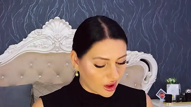 Snapshot of Lauren_Saint chatting on 16, 7, 2026 Lauren Saint online show from 16, 7, 2026