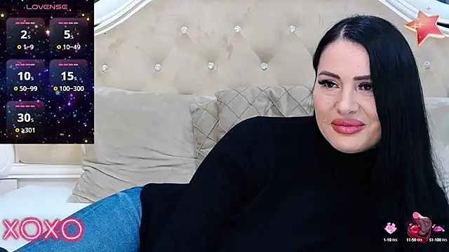 Lauren Saint online show from 4, 2, 2025