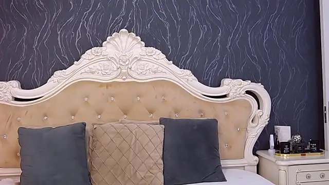 Lauren Saint online show from 30, 3, 2026