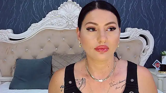 Snapshot of Lauren_Saint chatting on 15, 7, 2026 Lauren Saint online show from 15, 7, 2026