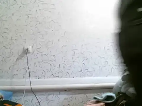 Julie Silver online show from 2, 3, 2025