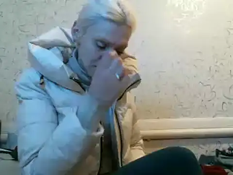 Julie Silver online show from 10, 2, 2025