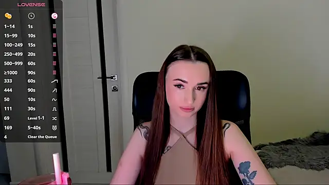 Kimmberr online show from 28, 11, 2025