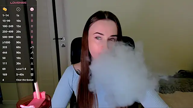 Kimmberr online show from 21, 10, 2025