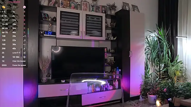 SheilaRyan online show from 4, 4, 2026