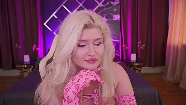 CocoSecretss online show from 25, 2, 2026